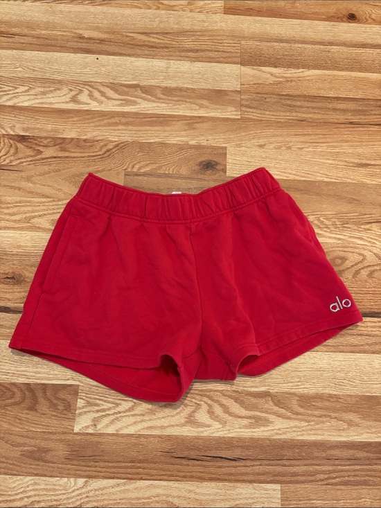 ALO Yoga Pants - Alo Yoga Accolade Shorts Small
